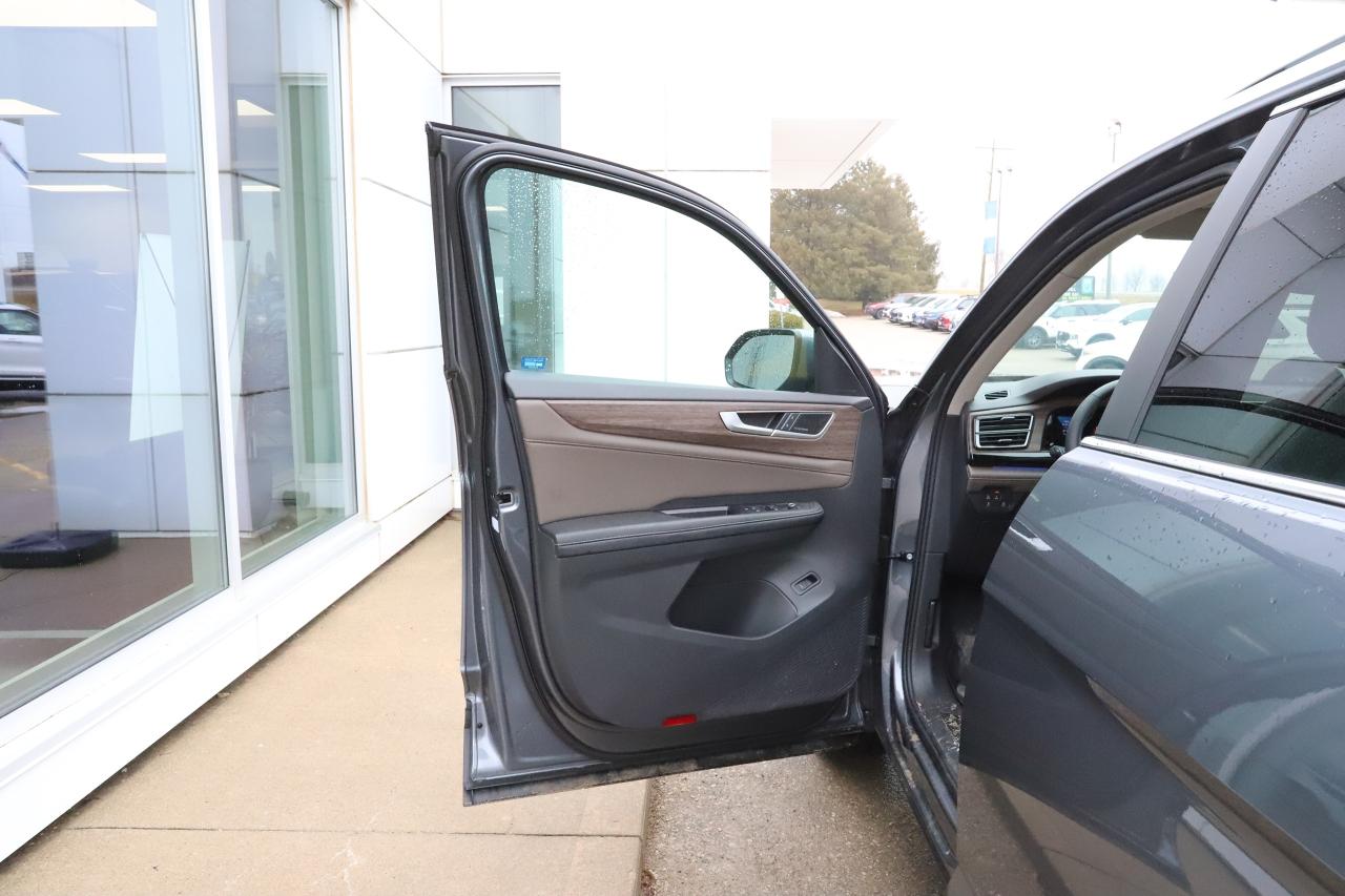 2024 Volkswagen Atlas Highline 2.0 TSI 4MOTION Photo