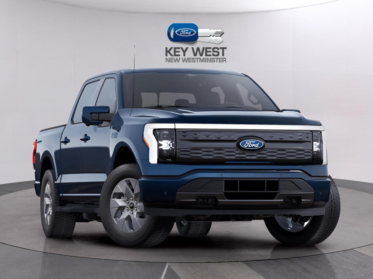 2025 Ford F-150 Lightning LARIAT Extended Range 4WD SuperCrew 5.5' Box Photo3