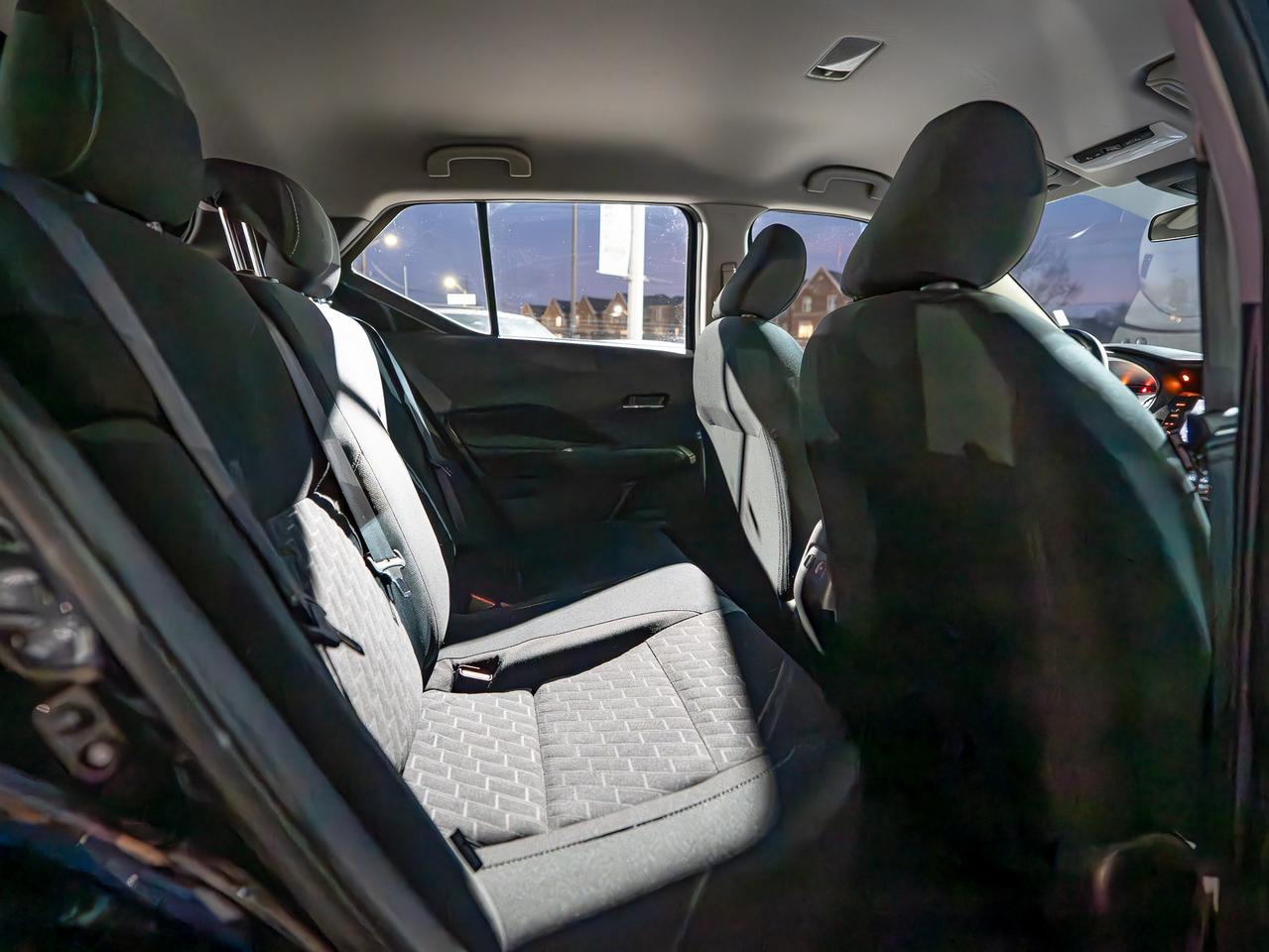 2025 Nissan Kicks SV| NO ACCIDENTS| CLEAN CARFAX| Photo