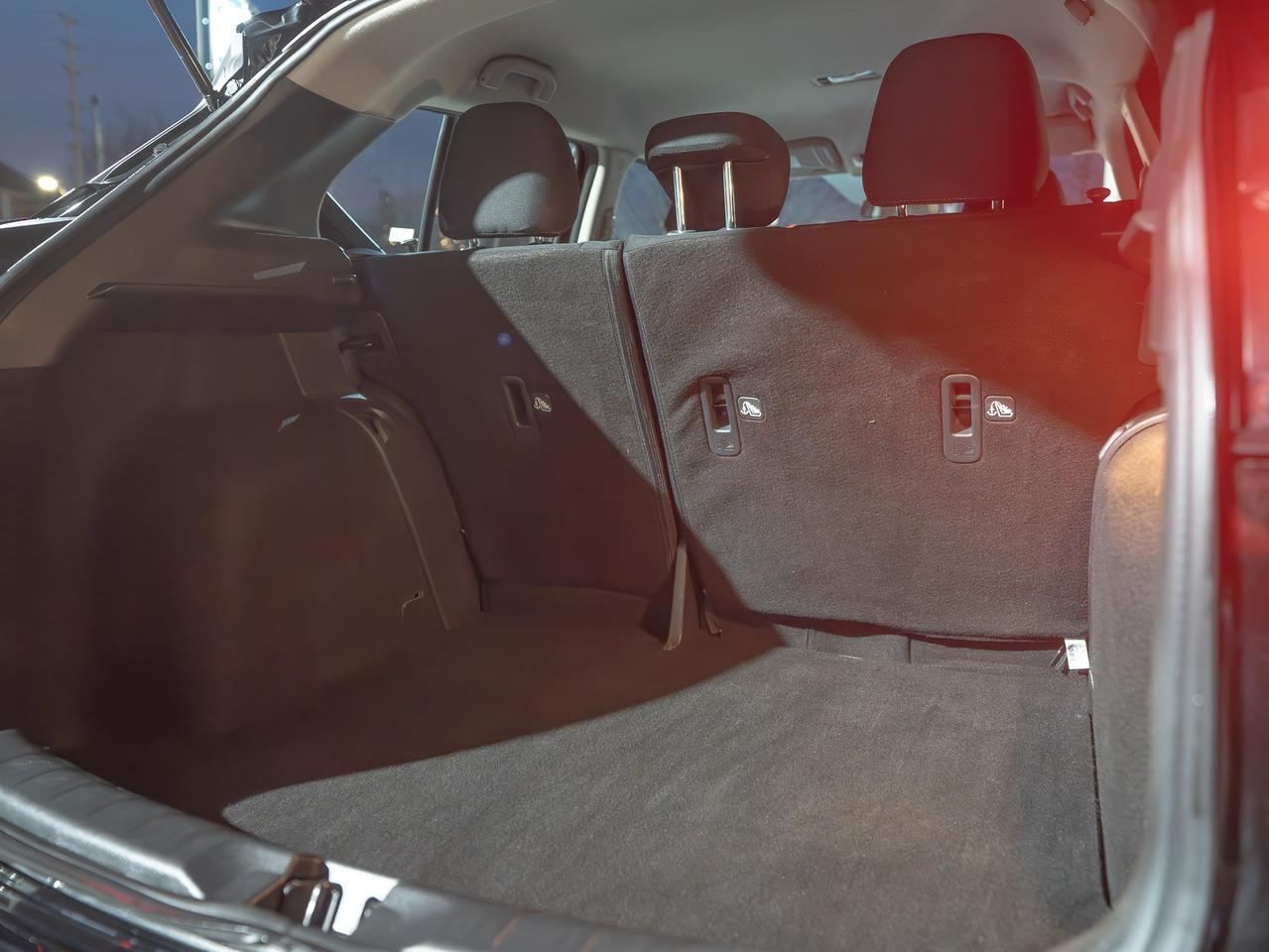 2025 Nissan Kicks SV| NO ACCIDENTS| CLEAN CARFAX| Photo