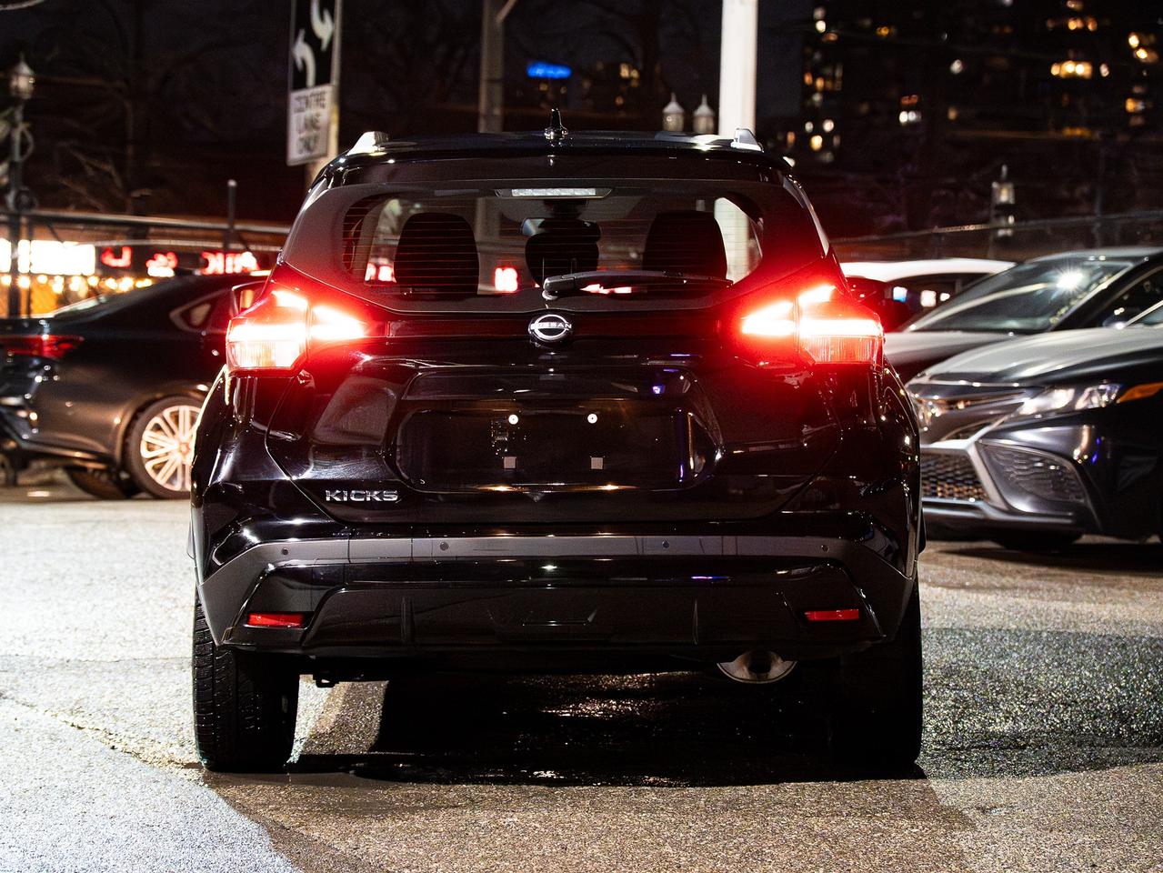 2025 Nissan Kicks SV| NO ACCIDENTS| CLEAN CARFAX| Photo