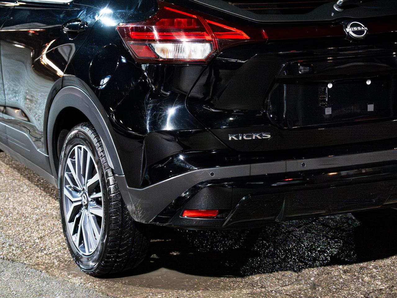 2025 Nissan Kicks SV| NO ACCIDENTS| CLEAN CARFAX| Photo