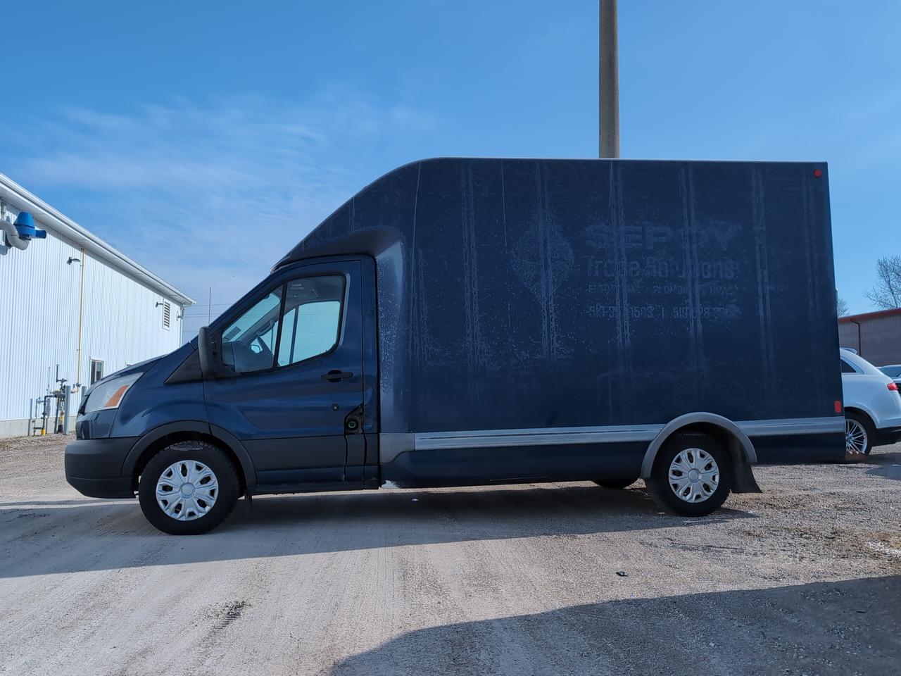 2015 Ford Transit T350 Cutaway Photo2