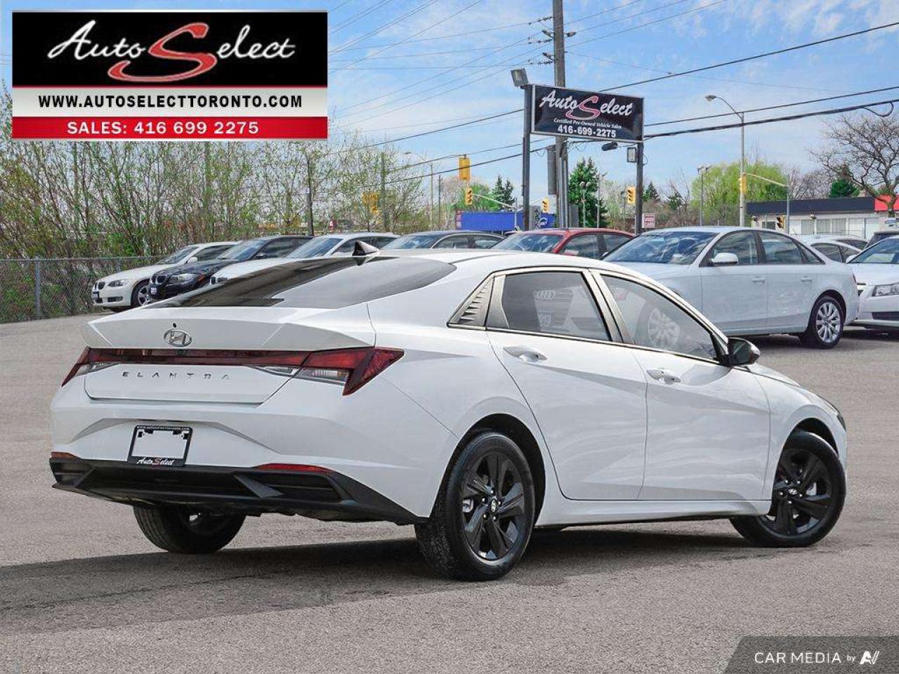 2021 Hyundai Elantra Preferred w/Sun & Tech Pkg Apple Carplay - Android Auto - Sunroof Photo