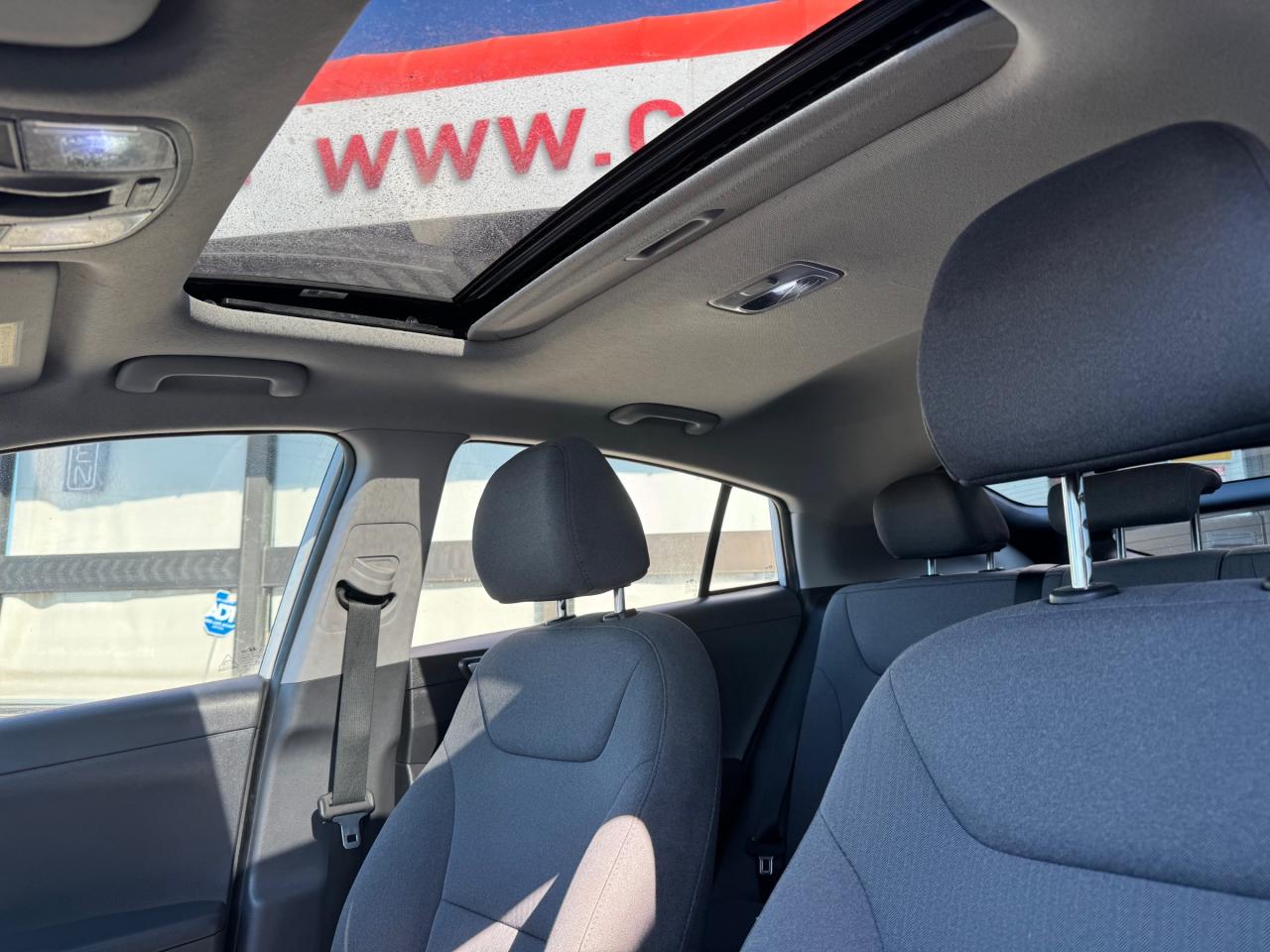 2020 Hyundai Ioniq Hybrid Preferred Accident Free | Hybrid | Heated Seats Photo