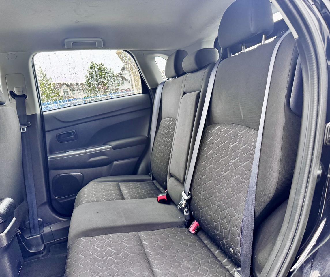 2022 Mitsubishi RVR FINANCING AVAILABLE Photo14