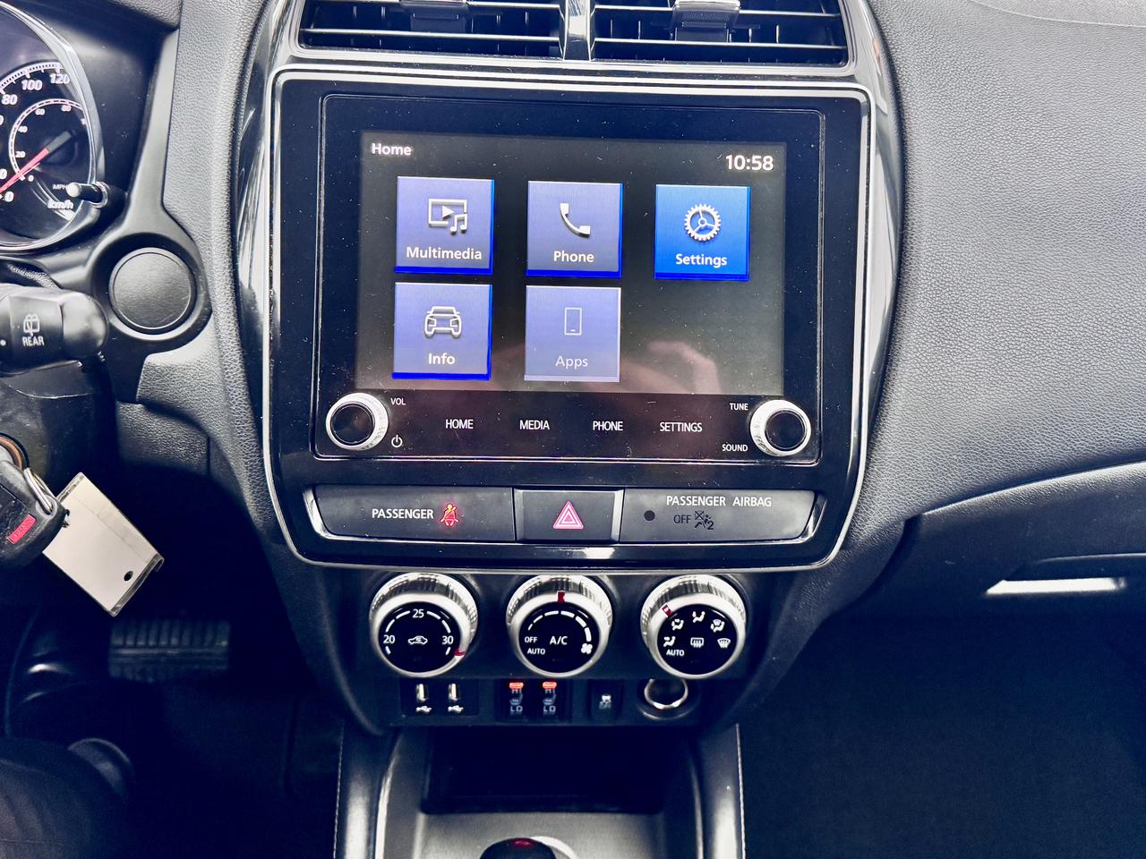 2022 Mitsubishi RVR FINANCING AVAILABLE Photo13
