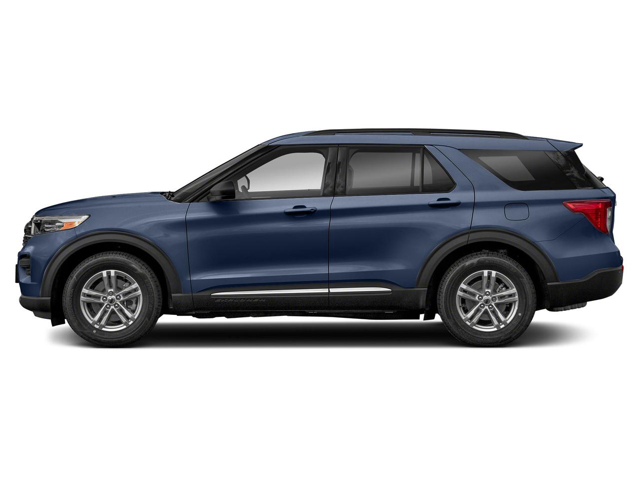 2022 Ford Explorer XLT Photo2