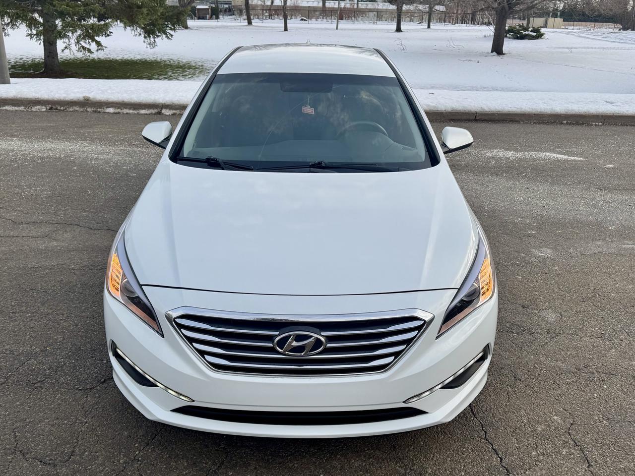 2017 Hyundai Sonata 2.4L GL Photo