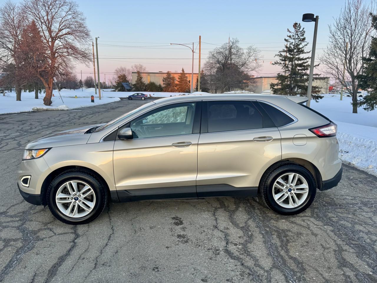 2017 Ford Edge SEL Photo