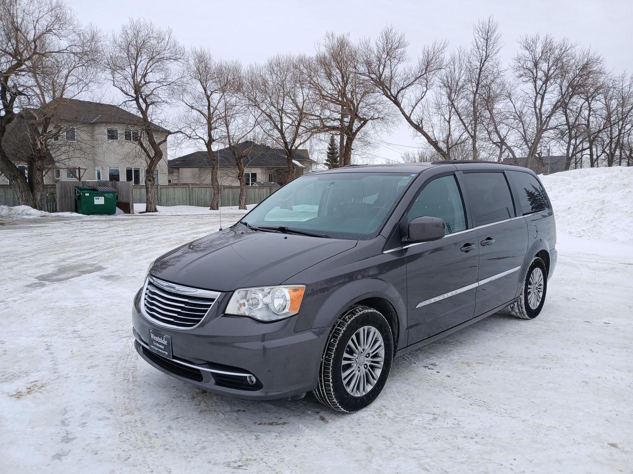 2015 Chrysler Town & Country 4dr Wgn Touring w/Leather - Photo #1