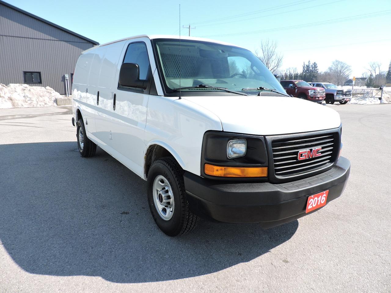 2016 GMC Savana Cargo Van 2500 4.8L V8 RWD Power Group Well Oiled 63000 KMS