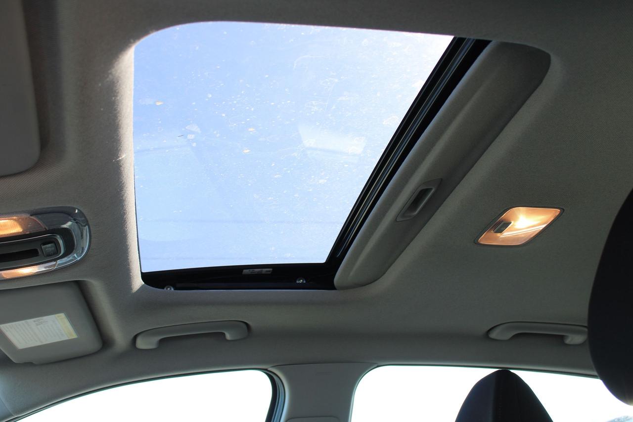 2024 Hyundai Elantra Preferred Photo