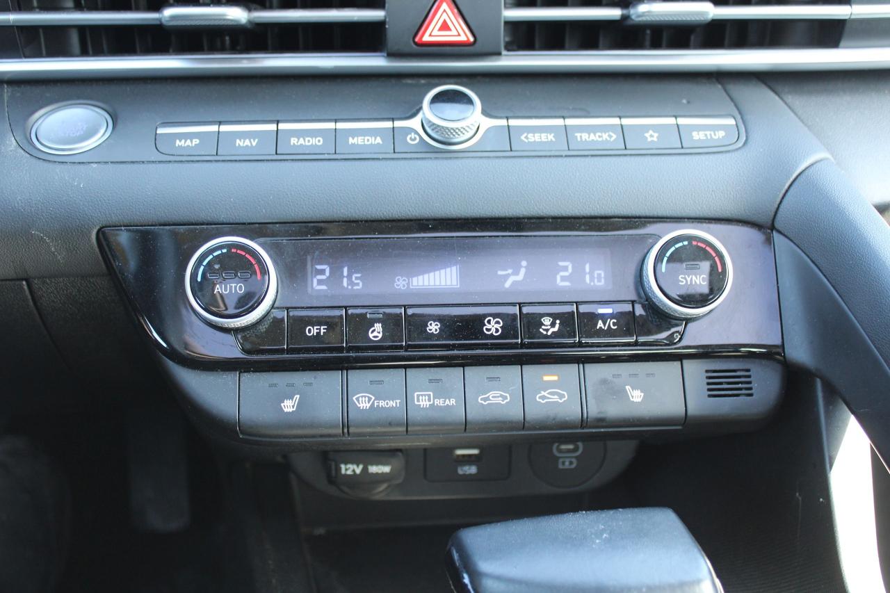 2024 Hyundai Elantra Preferred Photo