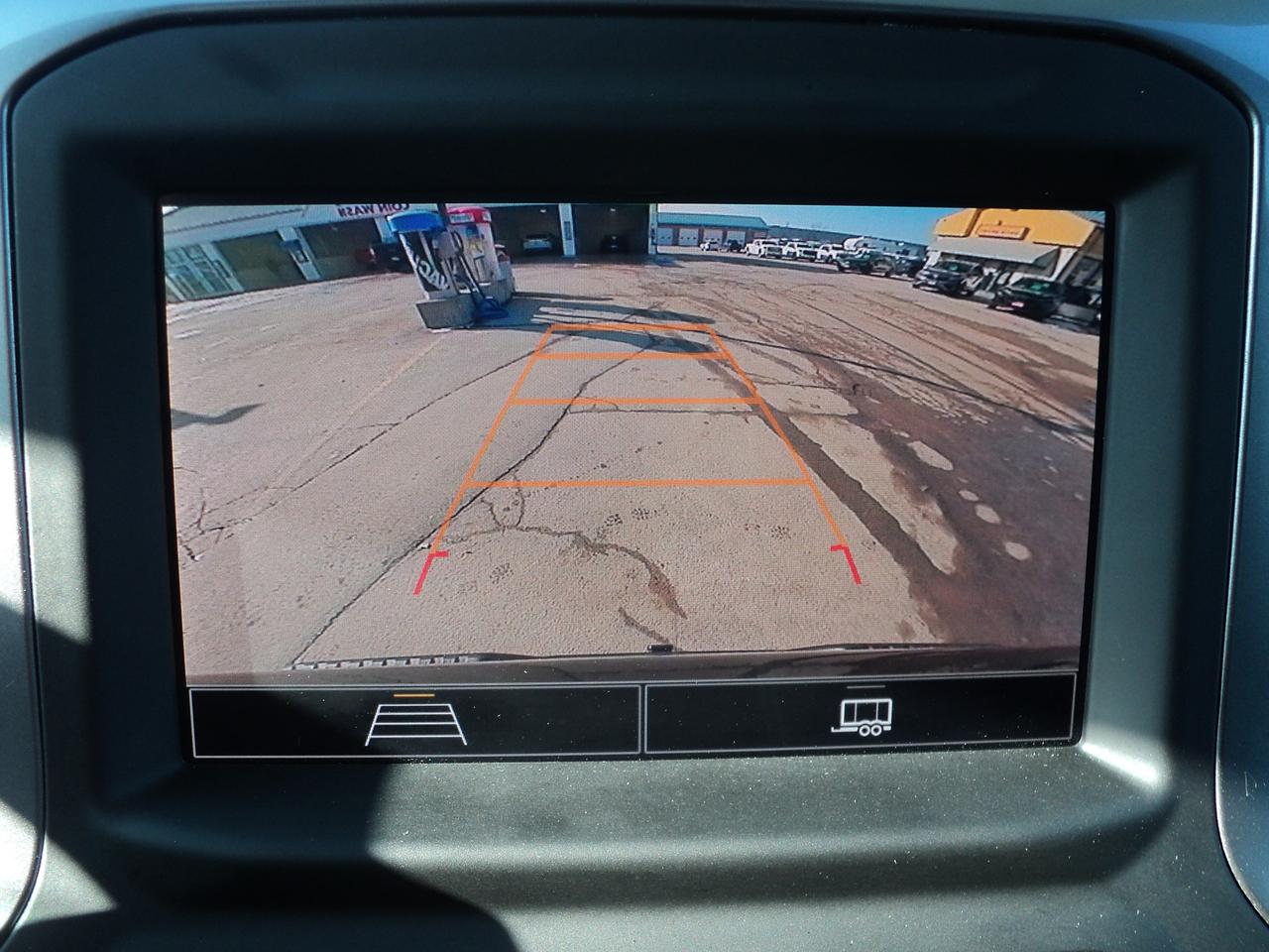 2024 Chevrolet Silverado 1500 CustomTrailBossCrewCabZ71 4WD 5.3L8cylGas 6'7"Box Photo