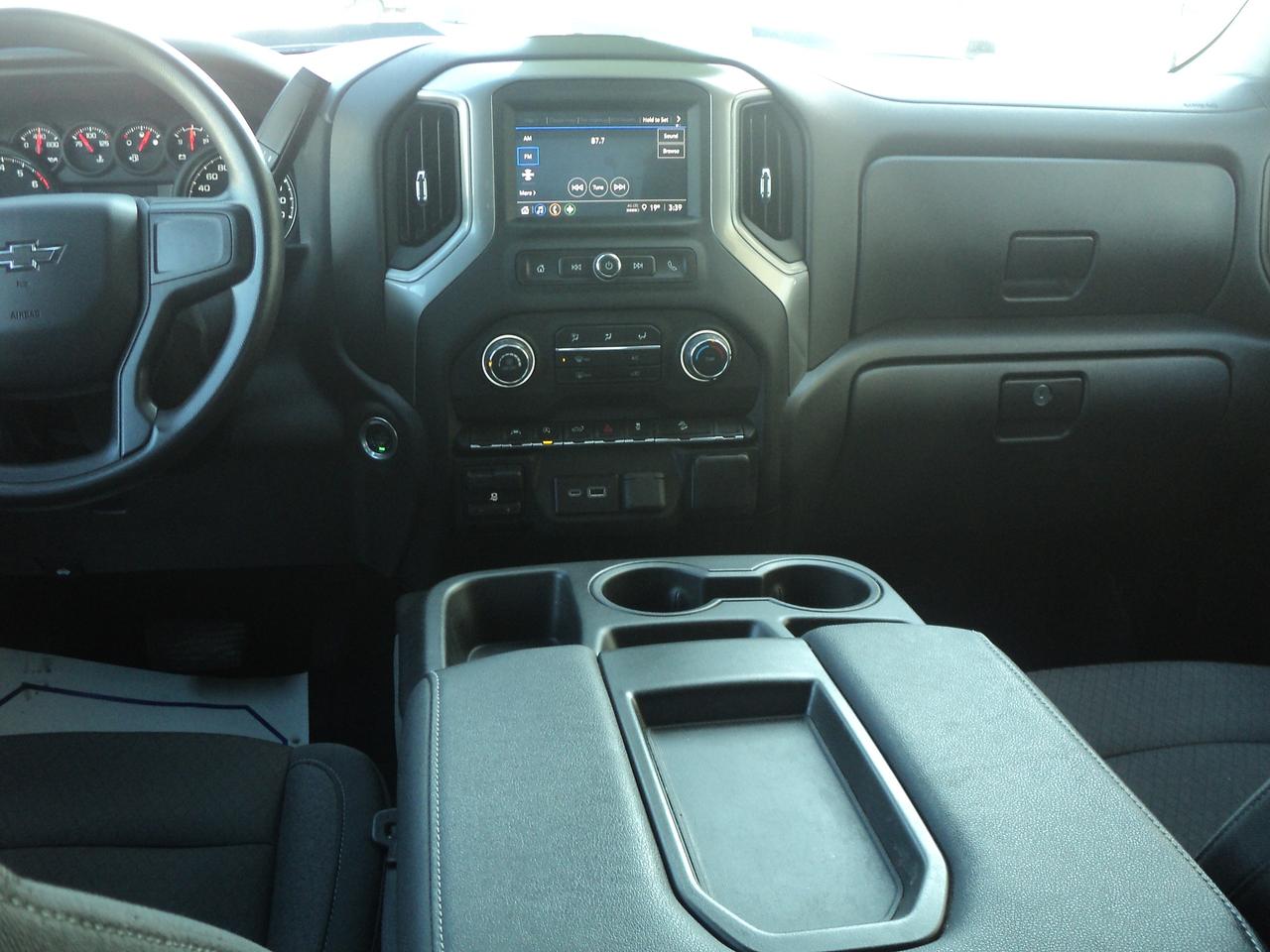 2024 Chevrolet Silverado 1500 CustomTrailBossCrewCabZ71 4WD 5.3L8cylGas 6'7"Box Photo