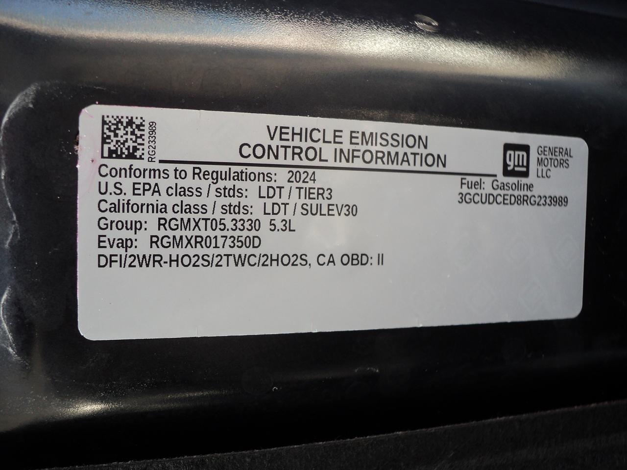 2024 Chevrolet Silverado 1500 CustomTrailBossCrewCabZ71 4WD 5.3L8cylGas 6'7"Box Photo