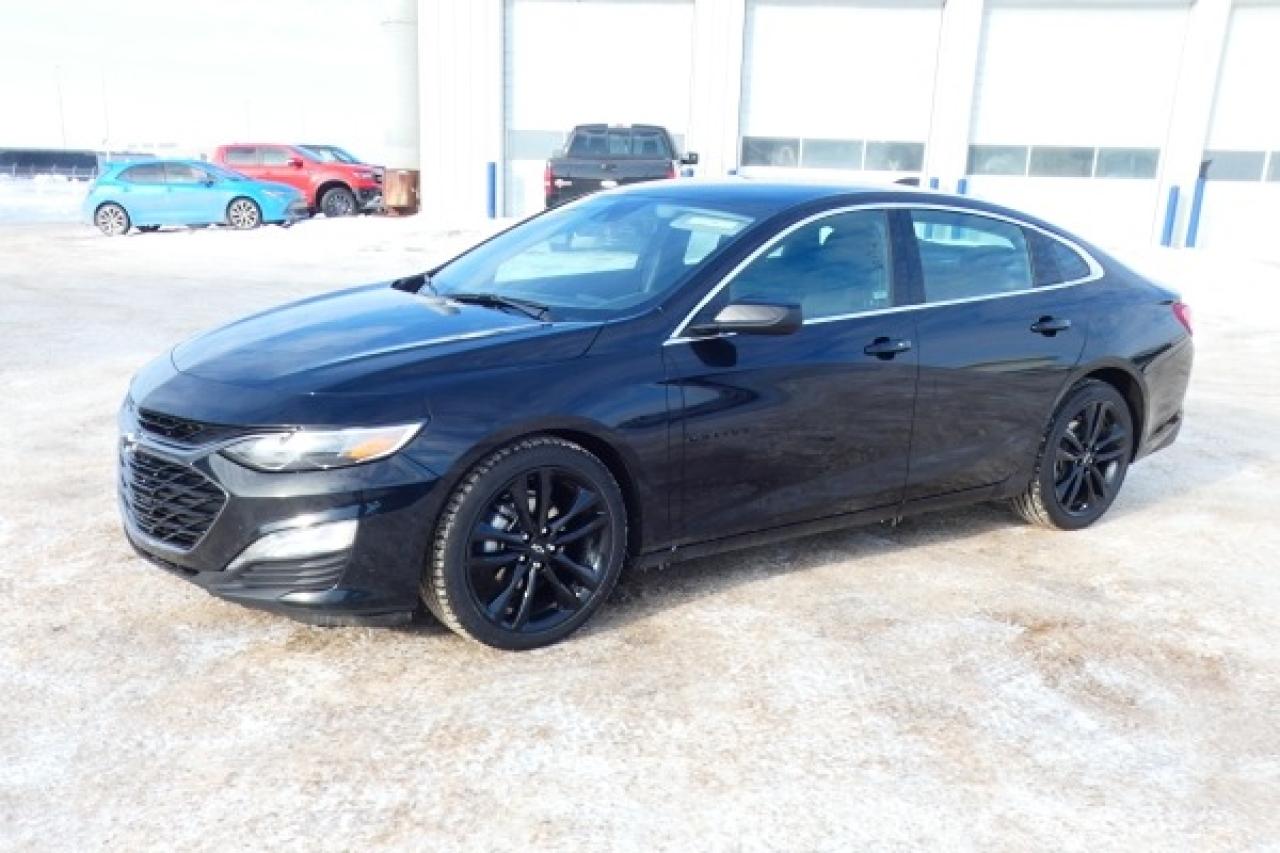 2024 Chevrolet Malibu LT w/Htd cloth, BUC - Photo #1