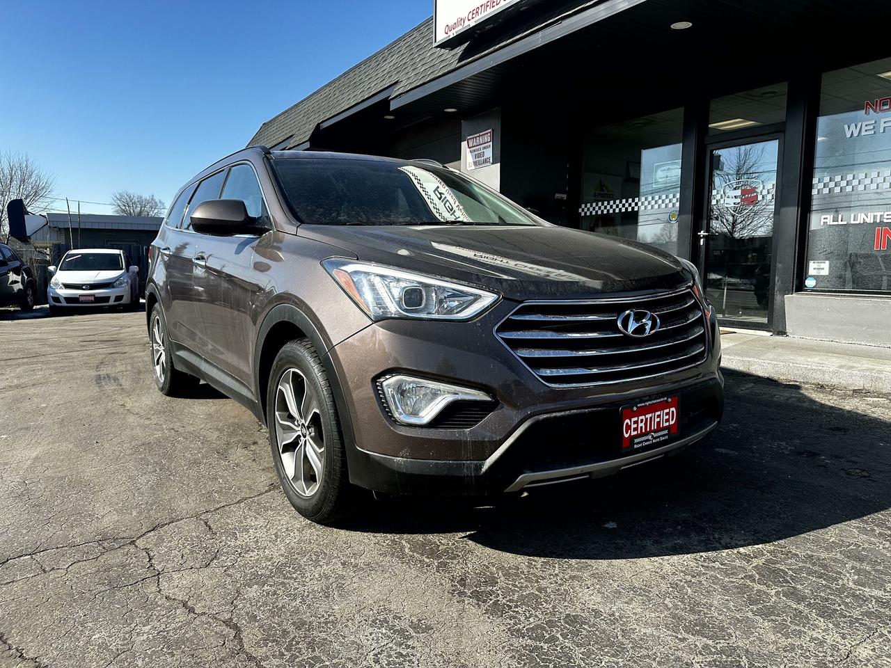 2015 Hyundai Santa Fe FWD 4DR 3.3L AUTO