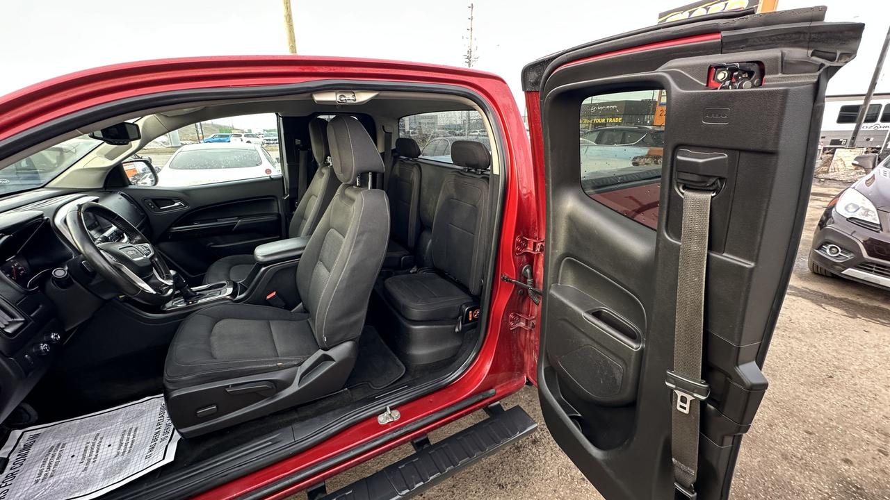 2015 GMC Canyon SLE, 4X4, WELL MAINTAINED, 4 CYLINDER, CERTIFIED Photo