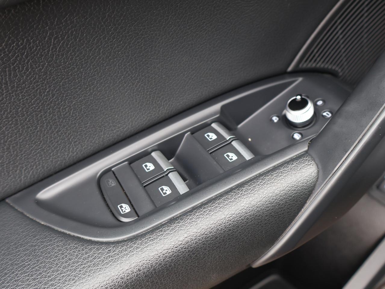 2018 Audi Q5 TECHNIK AWD CERTIFIED *1 OWNER*ACCIDENT FREE*AUDI MAINTAIN* CAMERA NAV BLUETOOTH LEATHER HEATED SEATS PANO ROOF CRUISE ALLOYS Photo