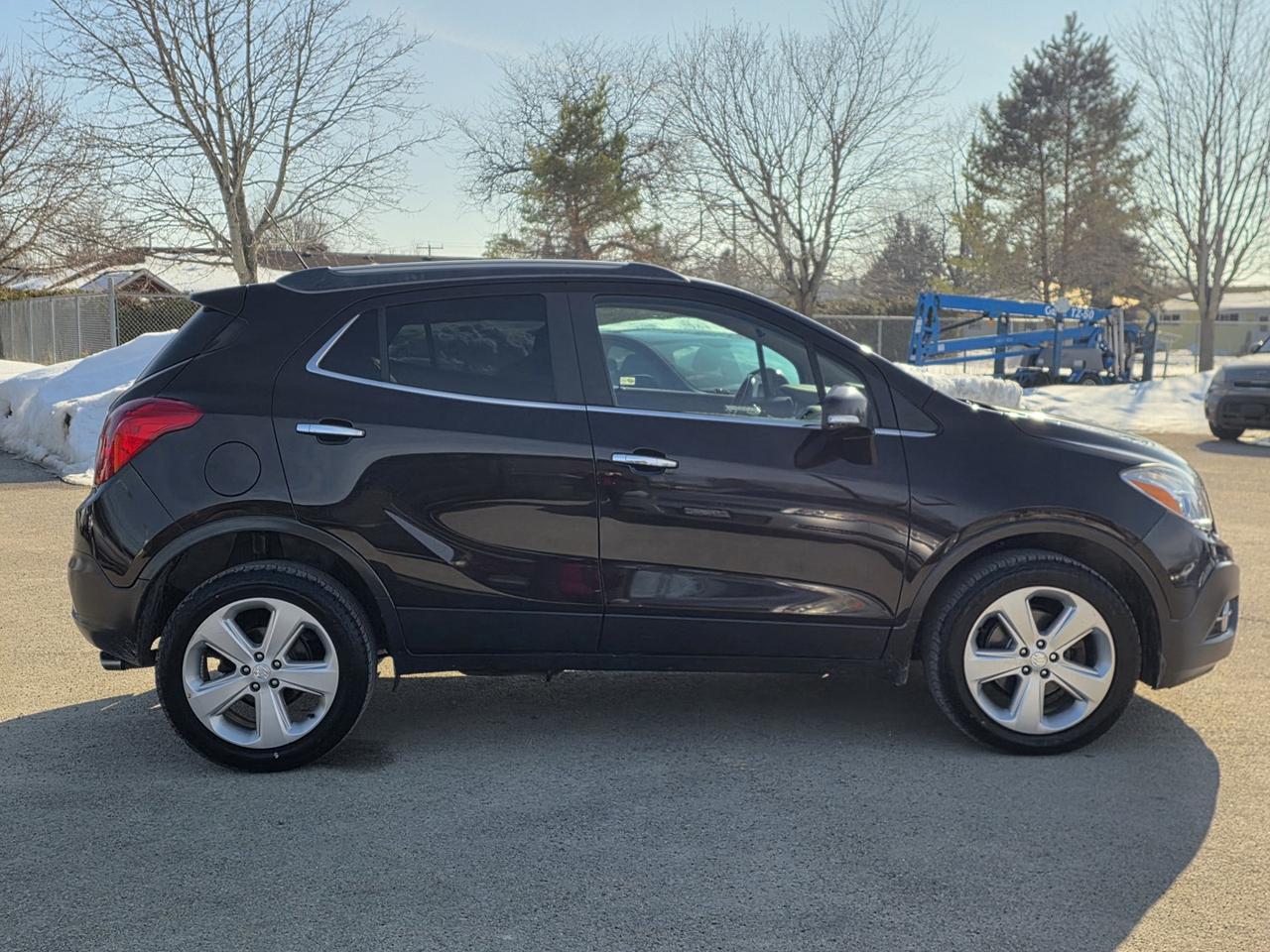 2015 Buick Encore Leather AWD Photo3