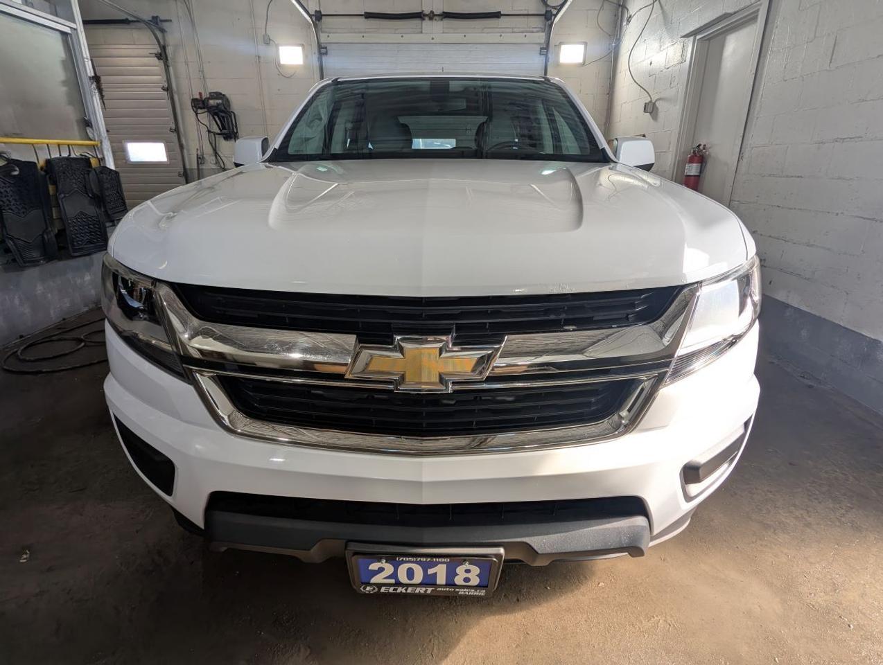 2018 Chevrolet Colorado 4WD CREW CAB!! Photo
