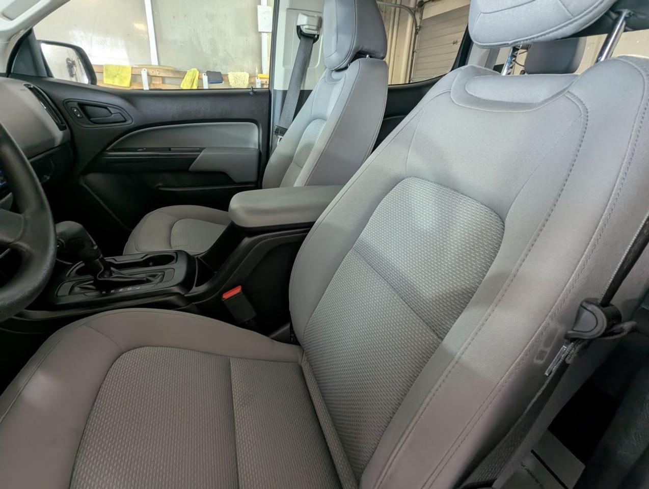 2018 Chevrolet Colorado 4WD CREW CAB!! Photo