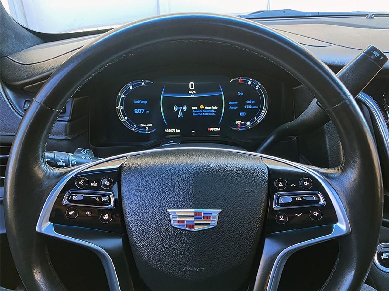 2016 Cadillac Escalade ESV LONG WHEEL BASE | NAVI | REARCAM | RUNNING BOARDS Photo