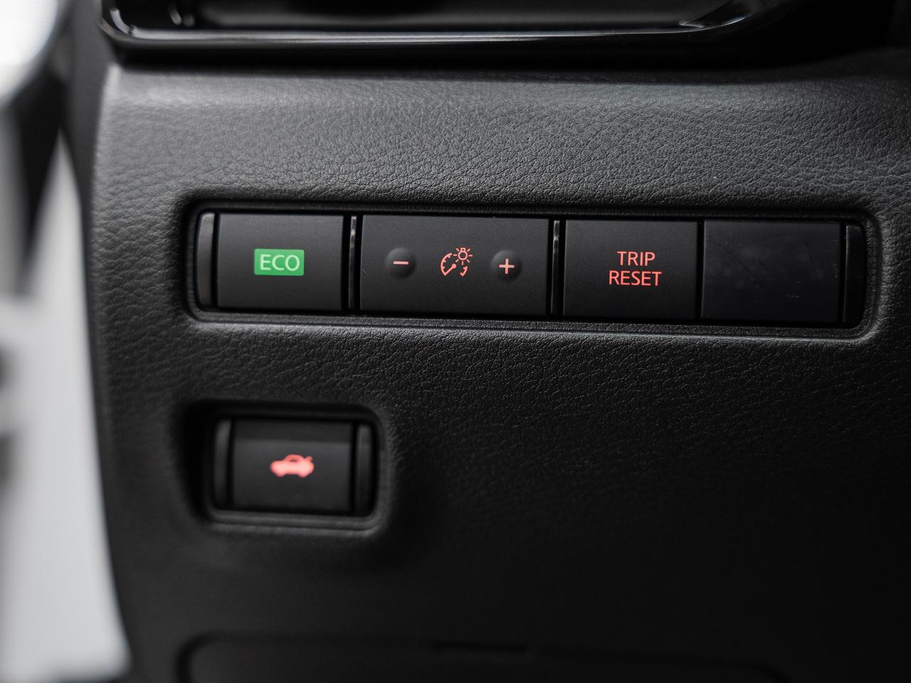 2022 Nissan Sentra SR MIDNIGHT | Sunroof | LaneDep | BSM | CarPlay Photo