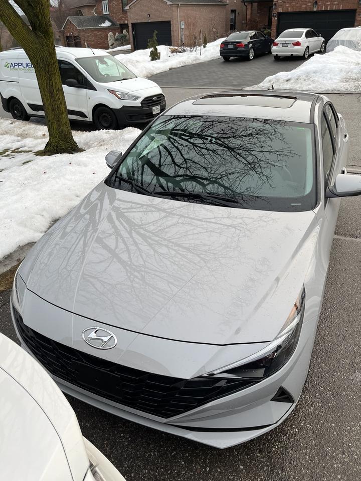 2023 Hyundai Elantra PREFERRED -MOONROOF-1 LOCAL FEMALE OWNER!!! NON SMOKER! - Photo #1