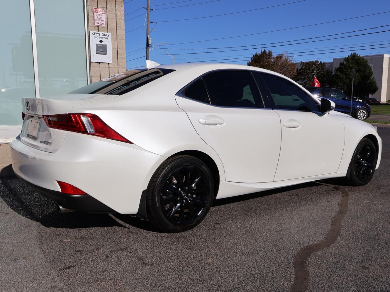 2014 Lexus IS 250 AWD CERTIFIED *LEXUS MAINTAIN* CAMERA BLUETOOTH LEATHER HEATED SEATS CRUISE ALLOYS Photo