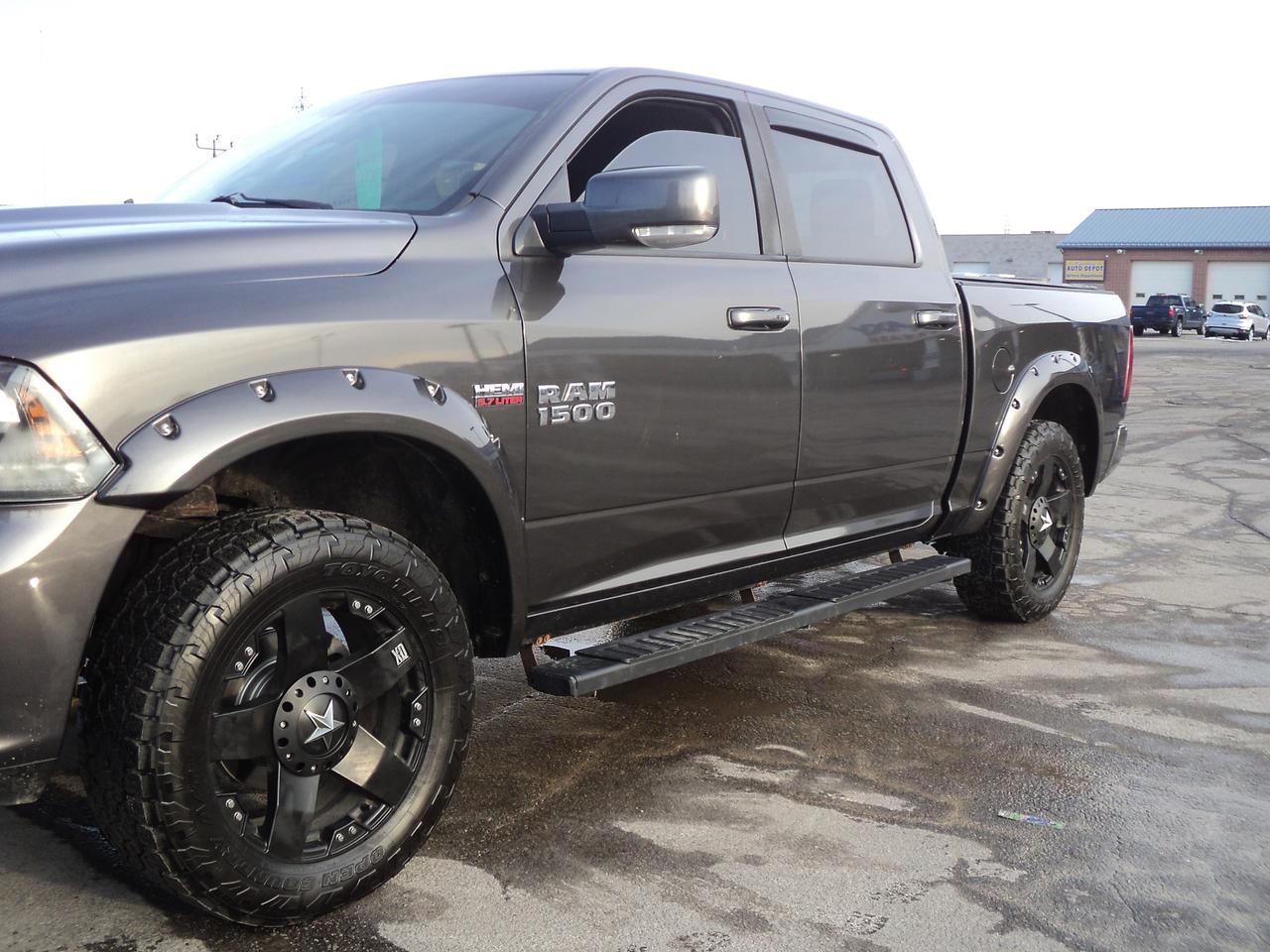 2016 RAM 1500 Sport CrewCab 4x4 5.7L8cylGas 5'5"Box HeatedSeats Photo