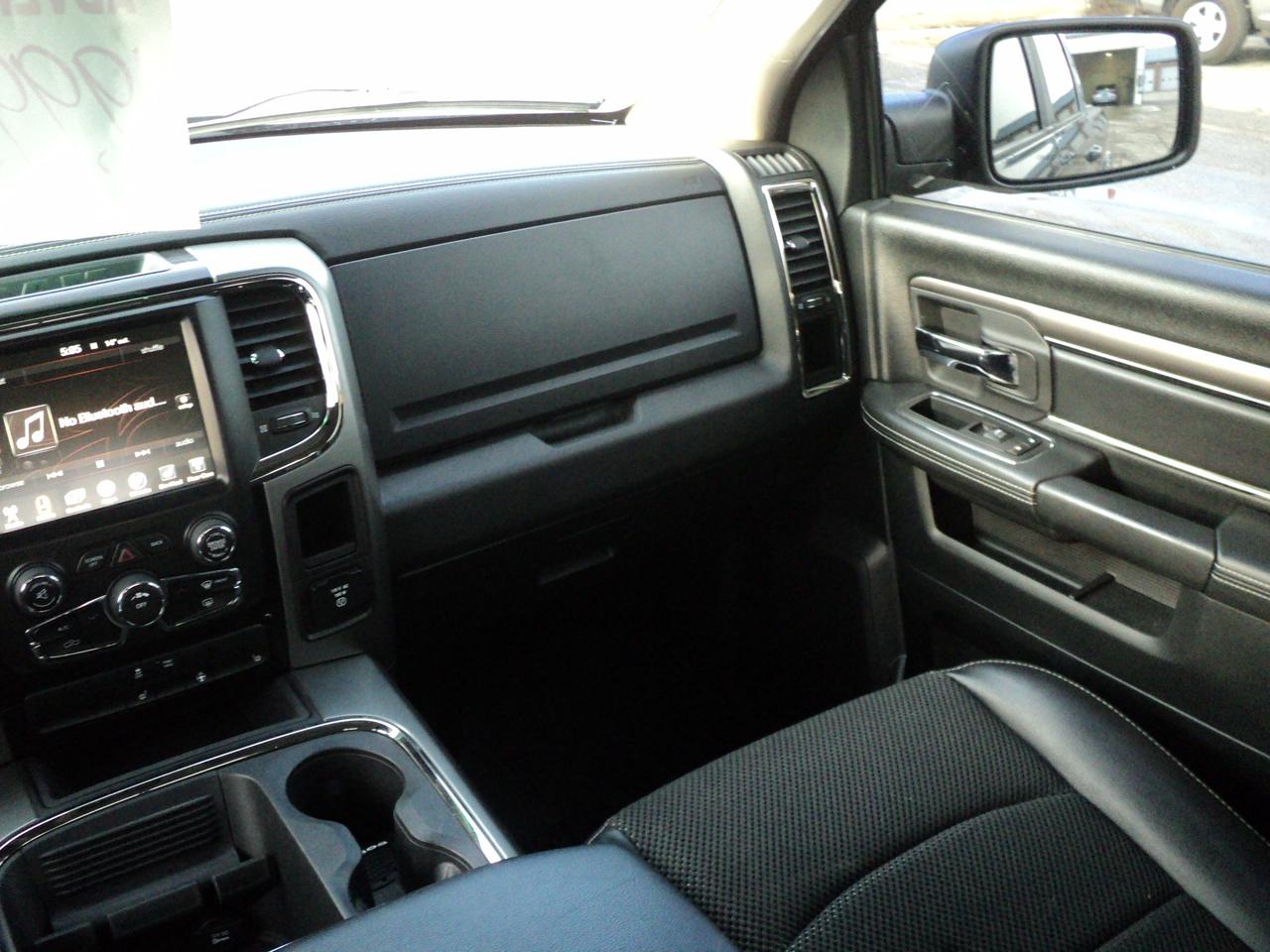 2016 RAM 1500 Sport CrewCab 4x4 5.7L8cylGas 5'5"Box HeatedSeats Photo