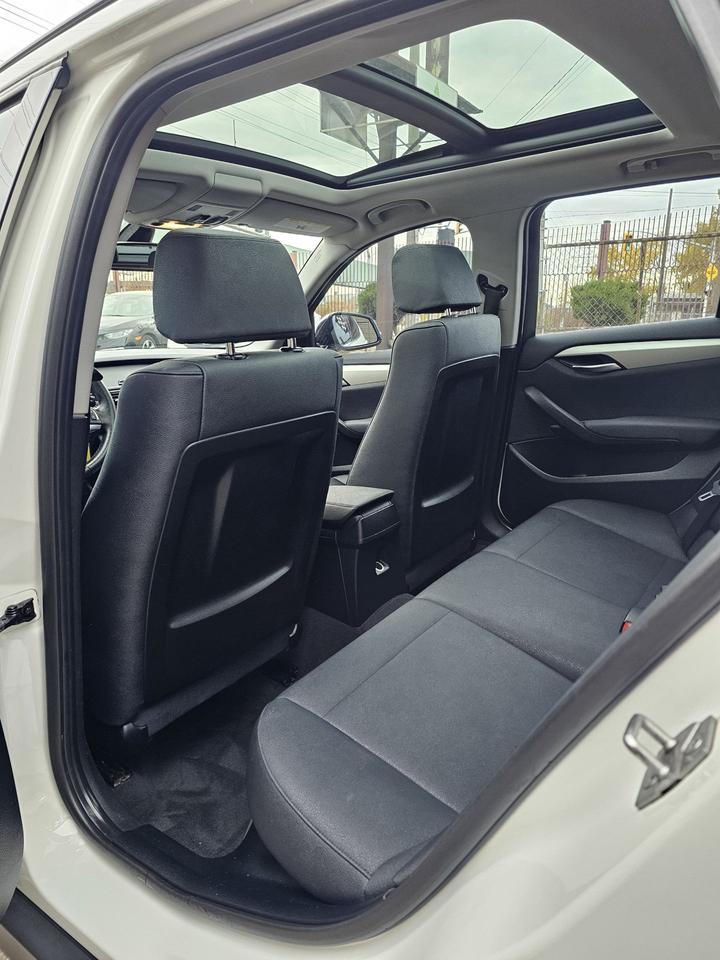 2014 BMW X1 xDrive28i Photo3