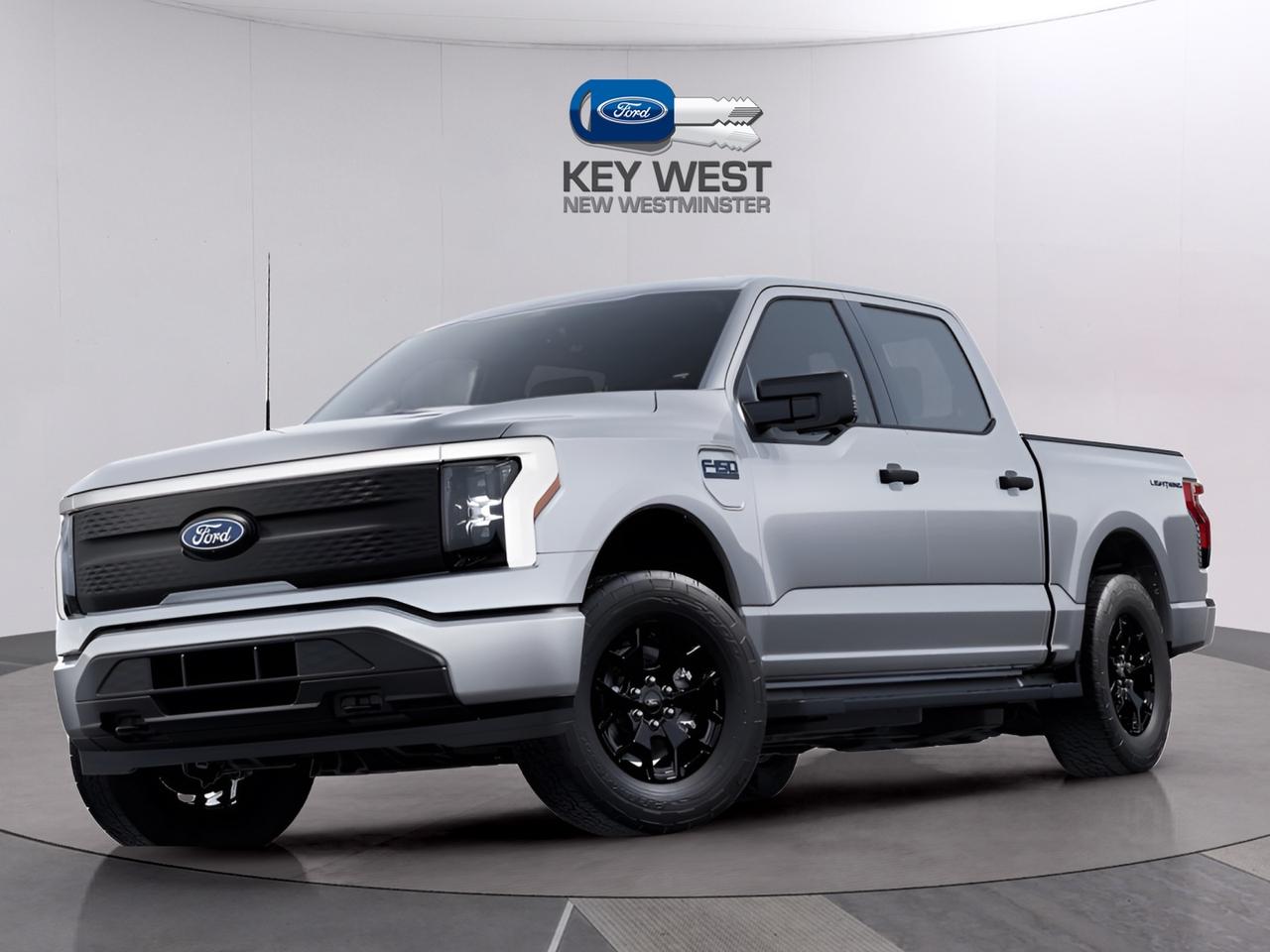 2025 Ford F-150 Lightning XLT Standard Range Battery 4WD SuperCrew 5.5' Box Photo3