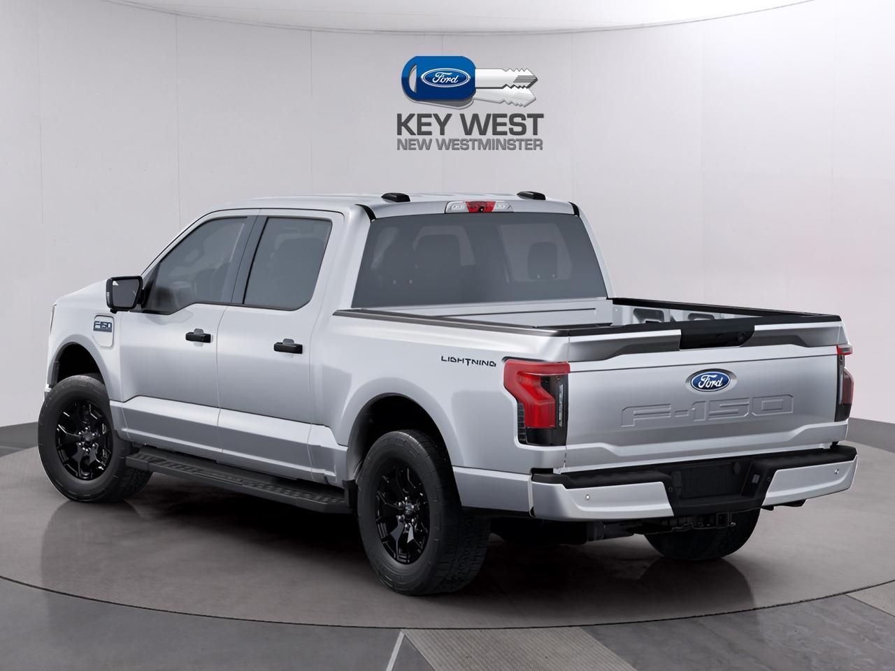 2025 Ford F-150 Lightning XLT Standard Range Battery 4WD SuperCrew 5.5' Box Photo1