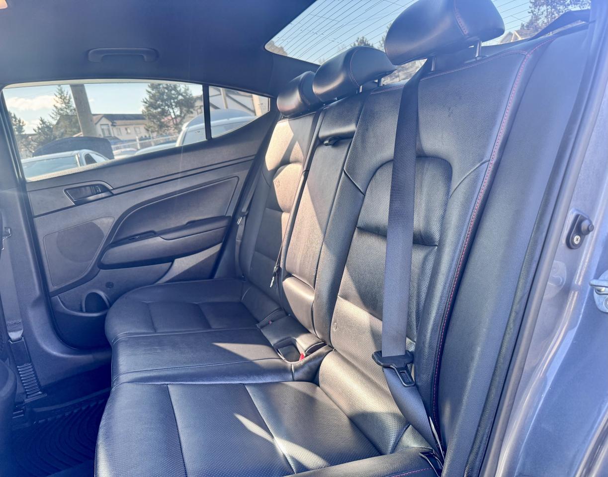 2017 Hyundai Elantra FINANCING AVAILABLE Photo14