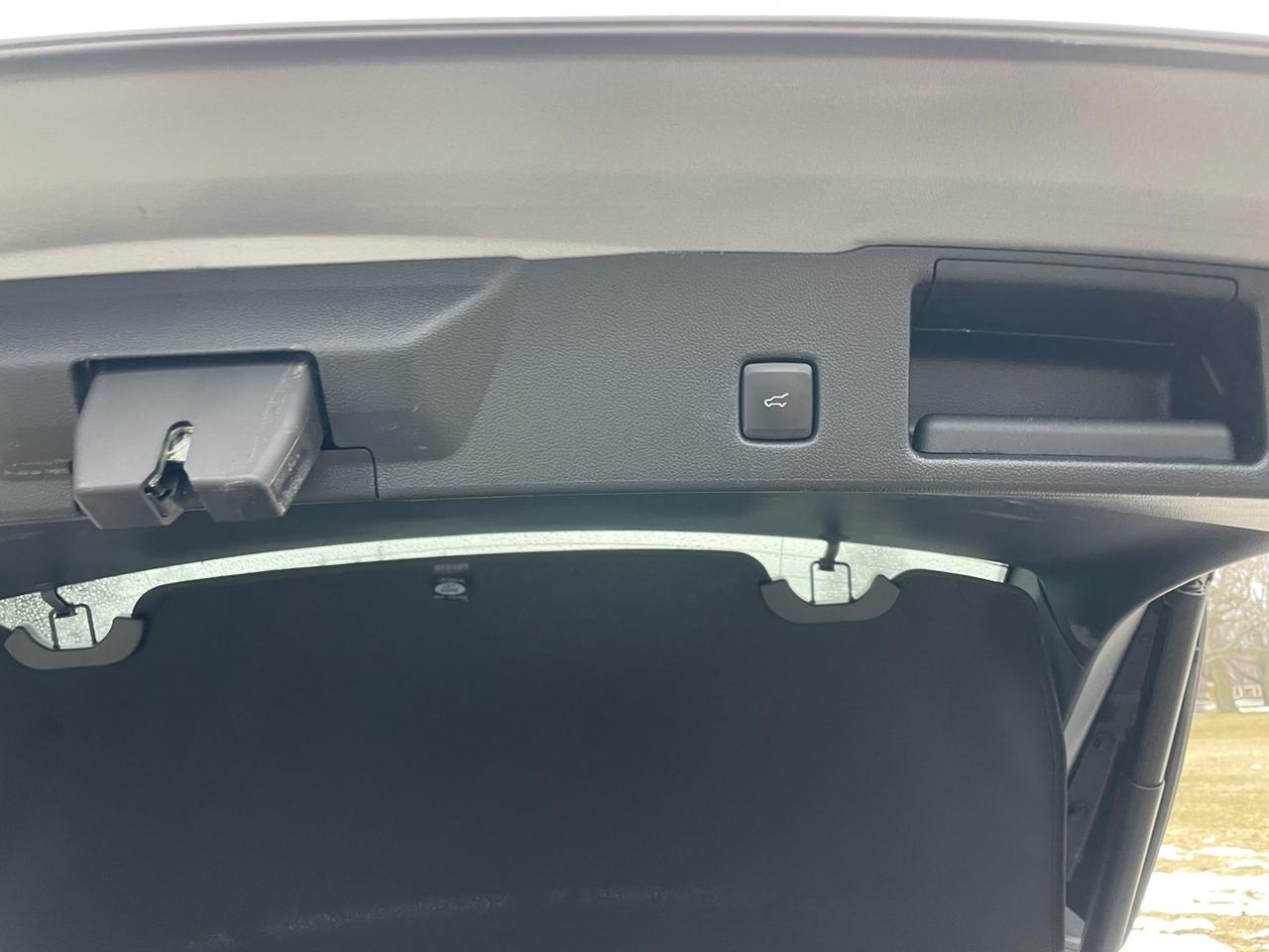 2023 Ford Escape Plug-in Hybrid PHEV *Leather/Nav Photo