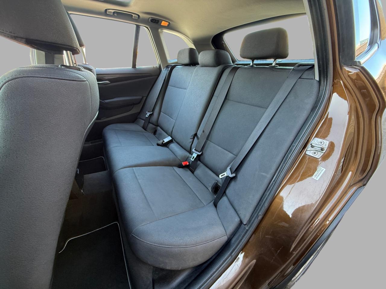 2012 BMW X1 28i Photo