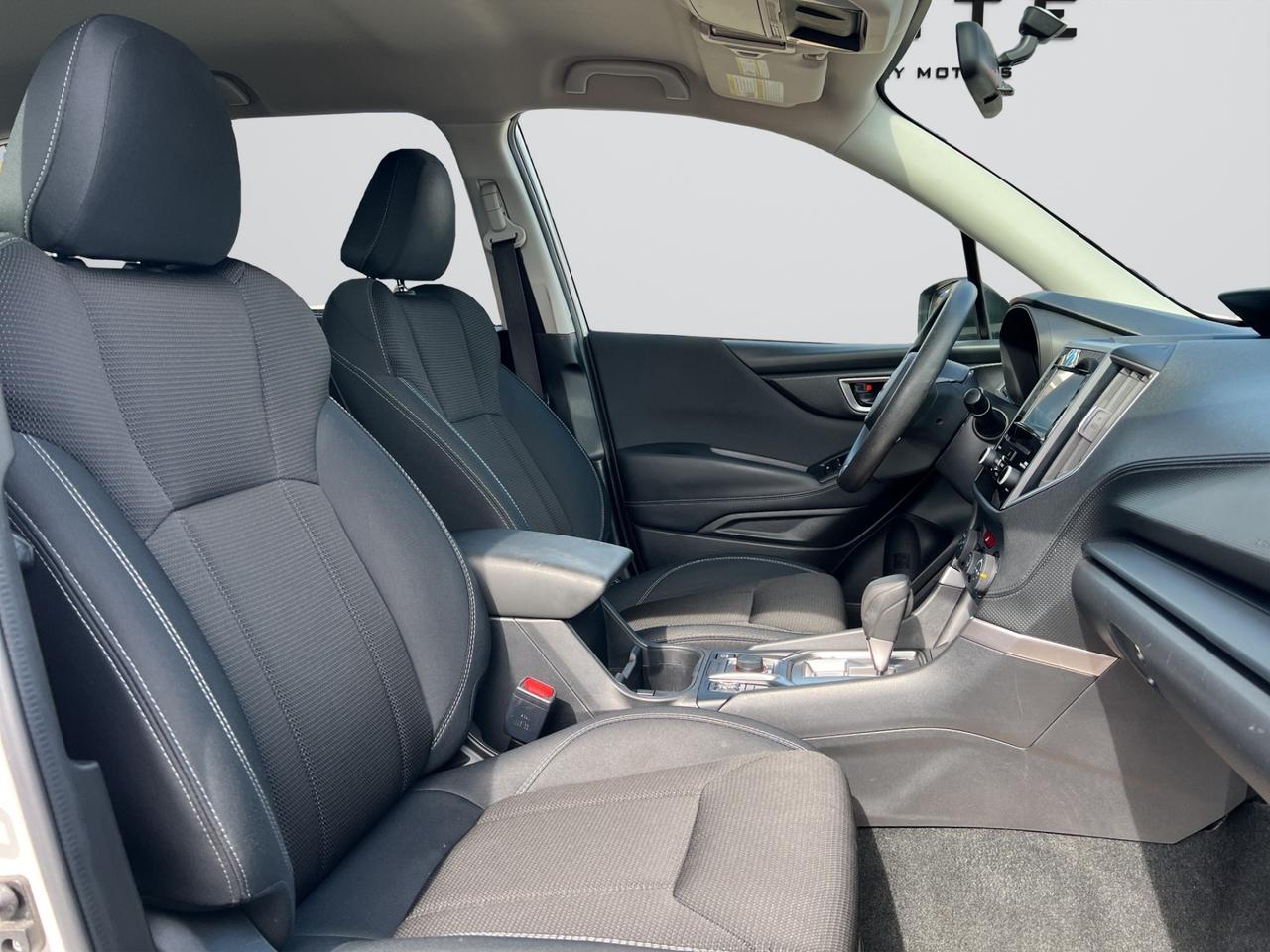 2019 Subaru Forester 2.5i - Reverse Camera - All Wheel !! Photo