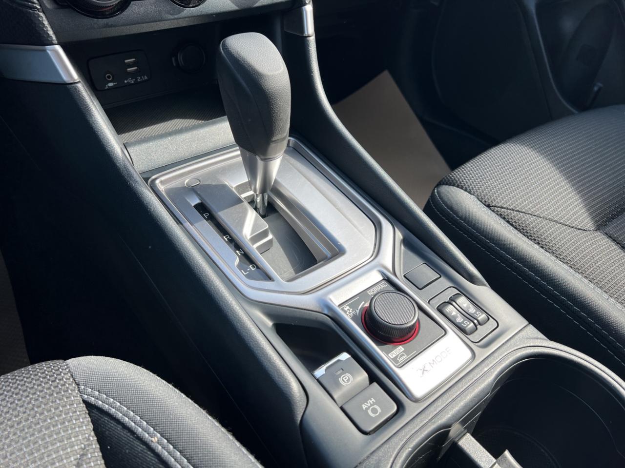 2019 Subaru Forester 2.5i - Reverse Camera - All Wheel !! Photo