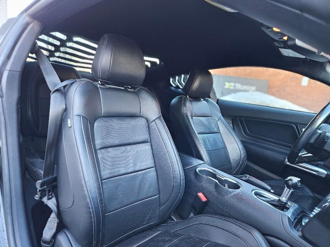 2018 Ford Mustang GT FASTBACK PREMIUM-DIGITAL CLUSTER-FULLY LOADED Photo