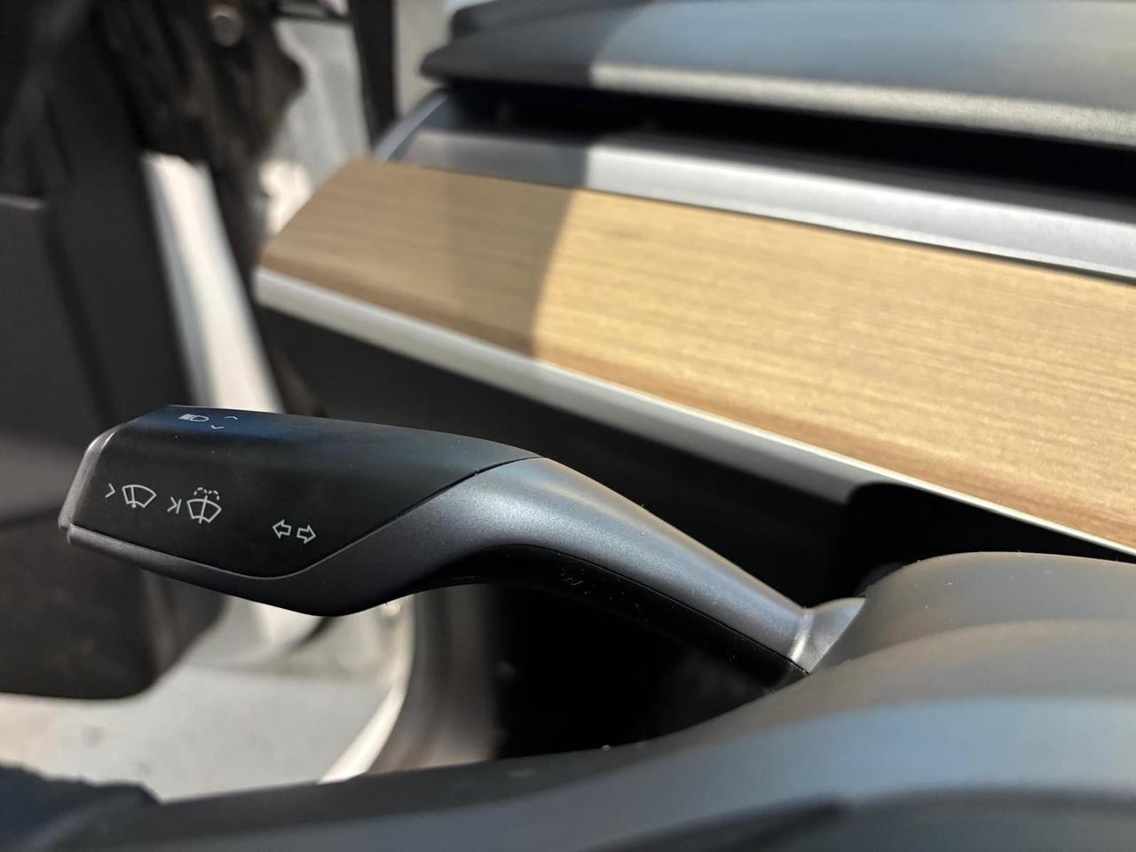 2018 Tesla Model 3 Long Range - ONE OWNER Photo