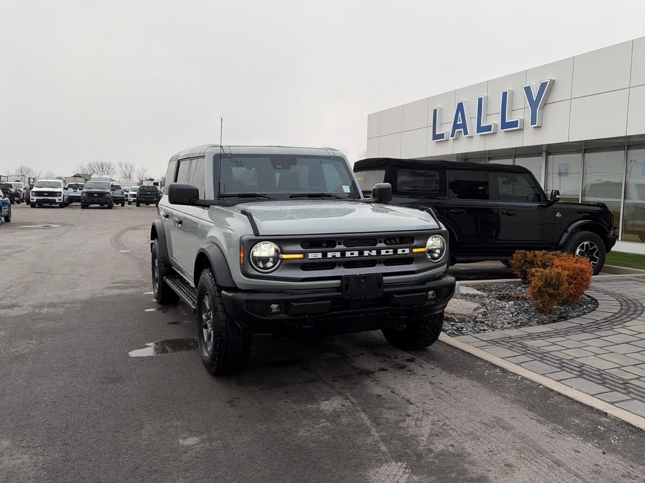 2023 Ford Bronco Big Bend 4 Door 4x4 Photo