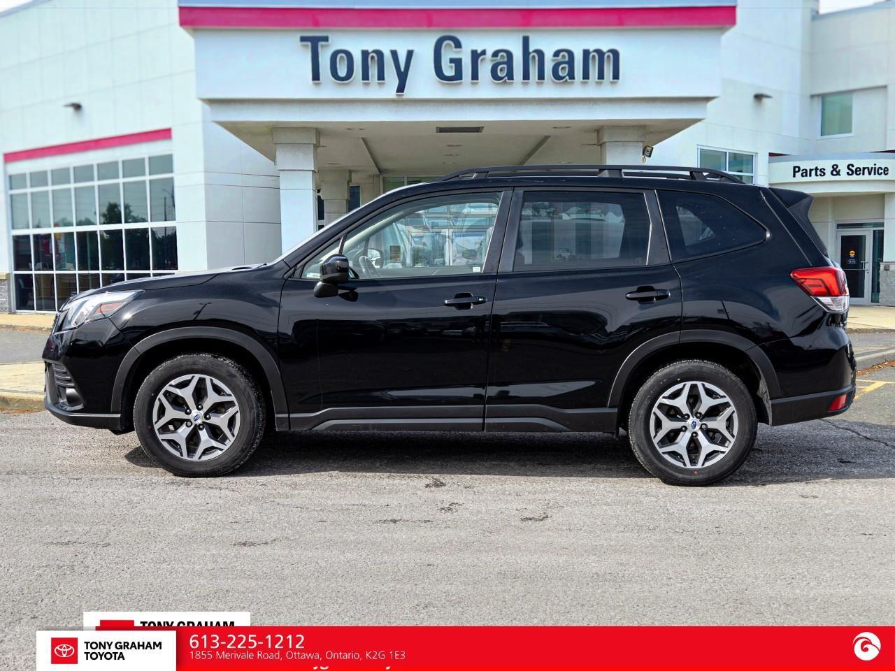 2023 Subaru Forester TOURING Photo