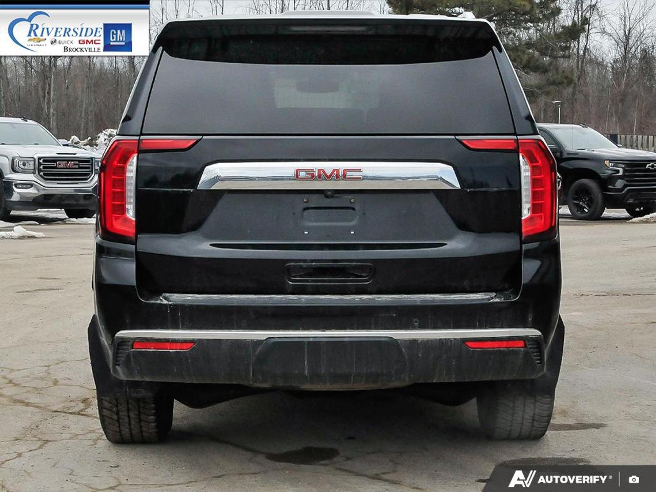 2021 GMC Yukon SLT Photo