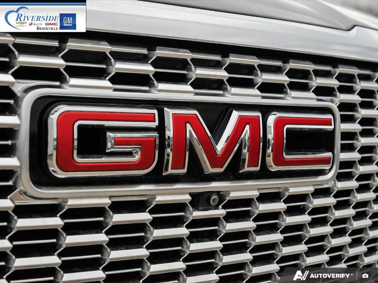 2021 GMC Yukon SLT Photo