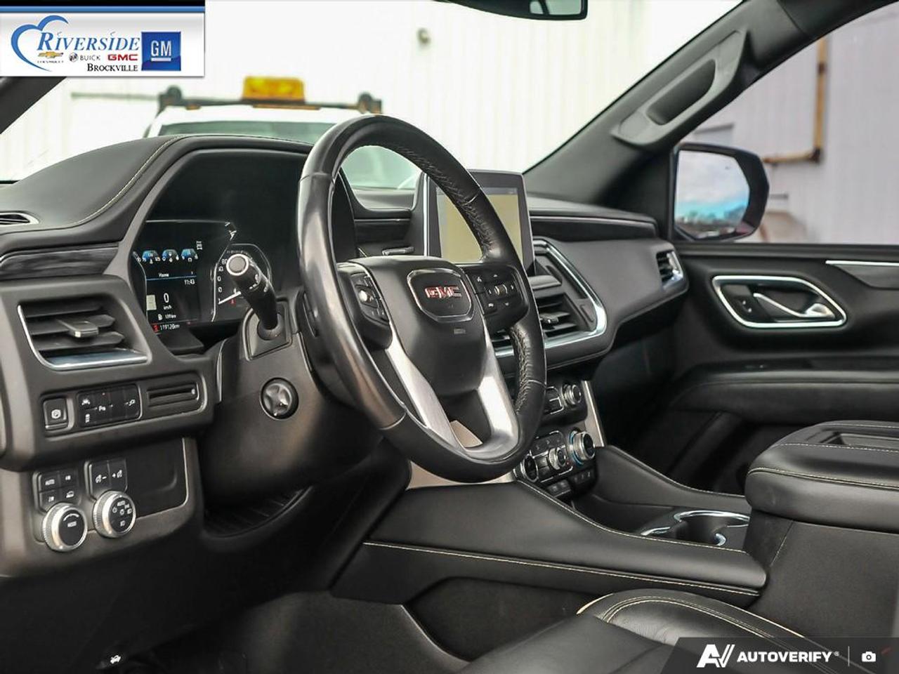 2021 GMC Yukon SLT Photo