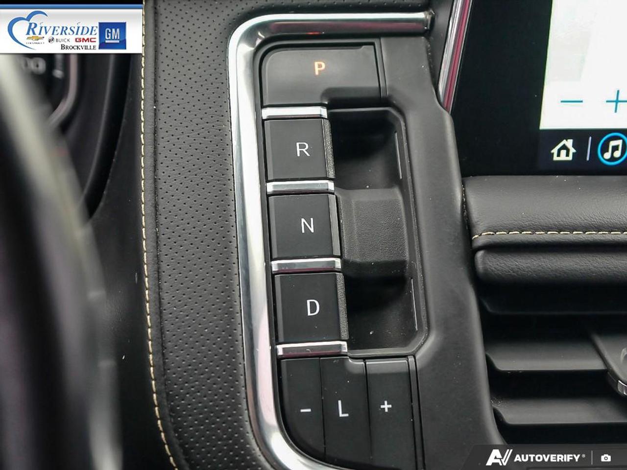 2021 GMC Yukon SLT Photo